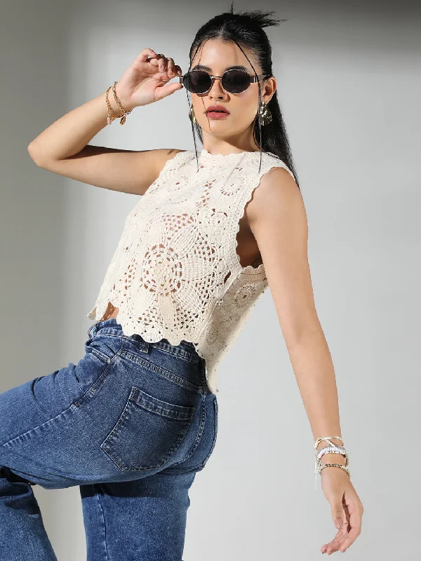 Weekend Bargains to Cherish Women Cream Floral Crop Crochet Top