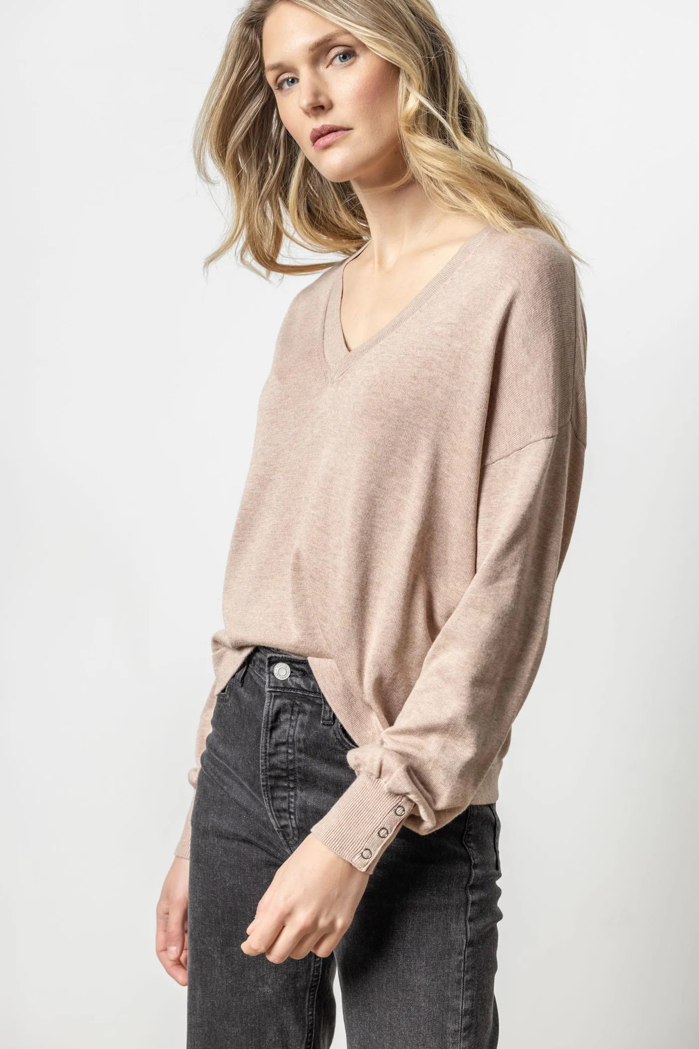 Snap Cuff V-Neck Sweater in Twig