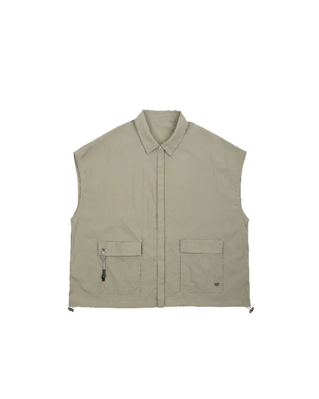 A.T OUTDOOR Nylon 2 Pocket Button Up Blouse