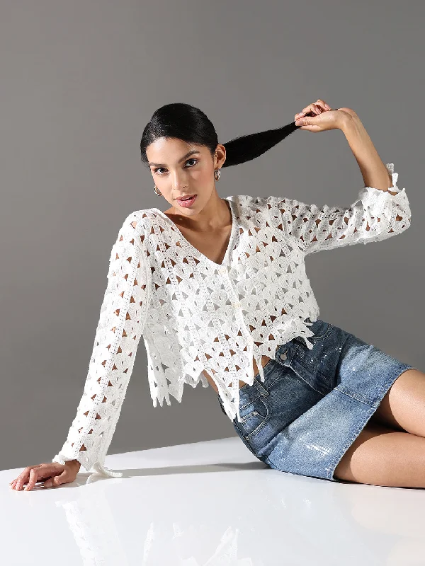 Weekend Offers That Thrill Women White Solid Crop Top