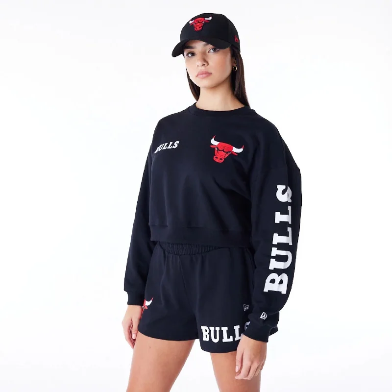 Daily Special Chicago Bulls Womens NBA Wordmark Black Crop Crew Neck Sweatshirt