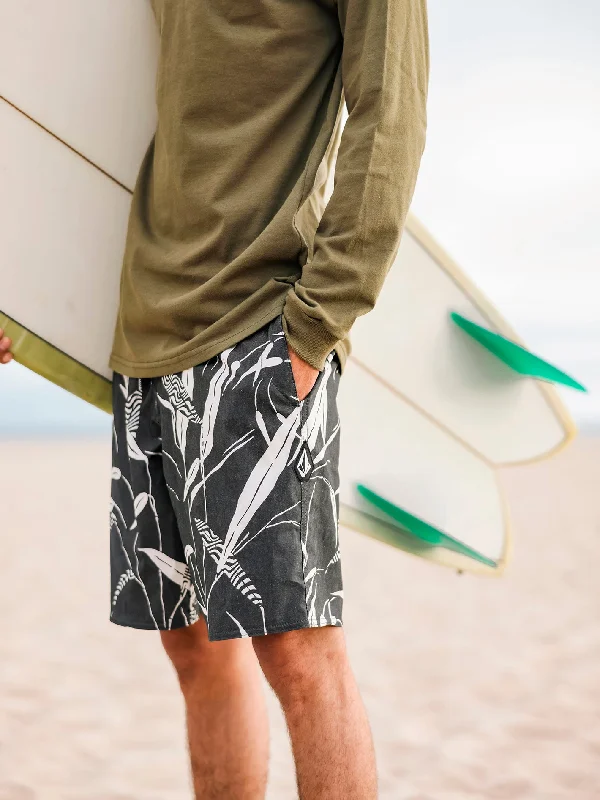 Closeout Deal Forbidden Stoney Trunks - Black