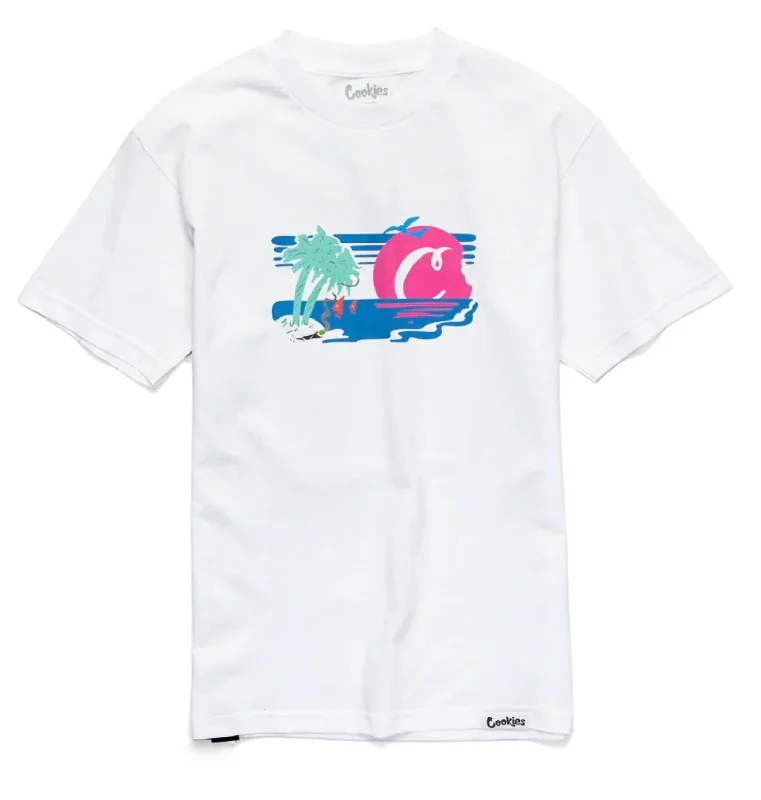 Weekend Bargains to Sizzle Men's Island Break T-Shirt In White