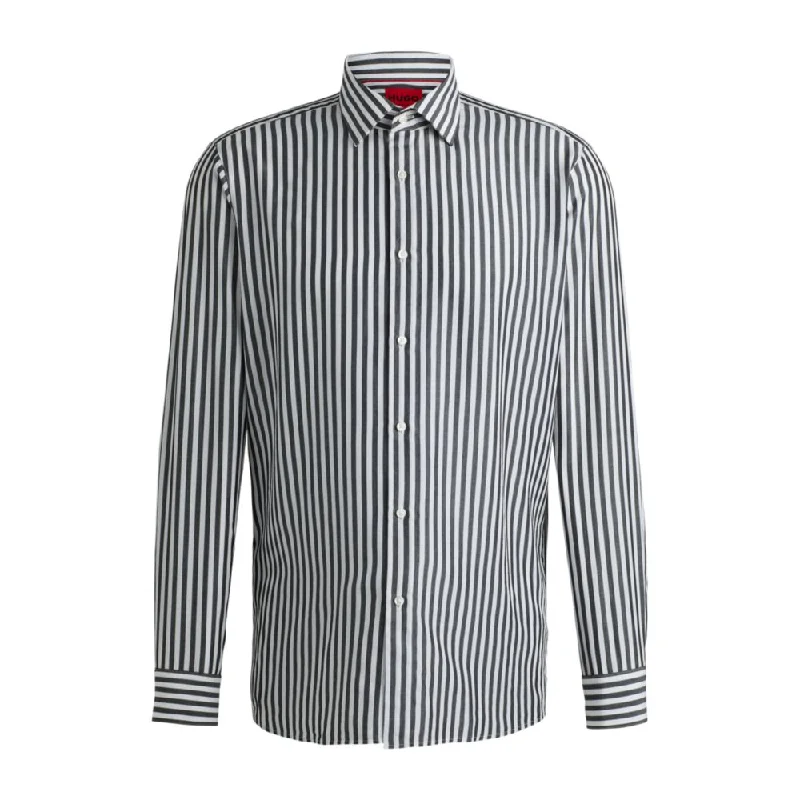 Top Pick Modern-fit shirt in striped canvas with Kent collar