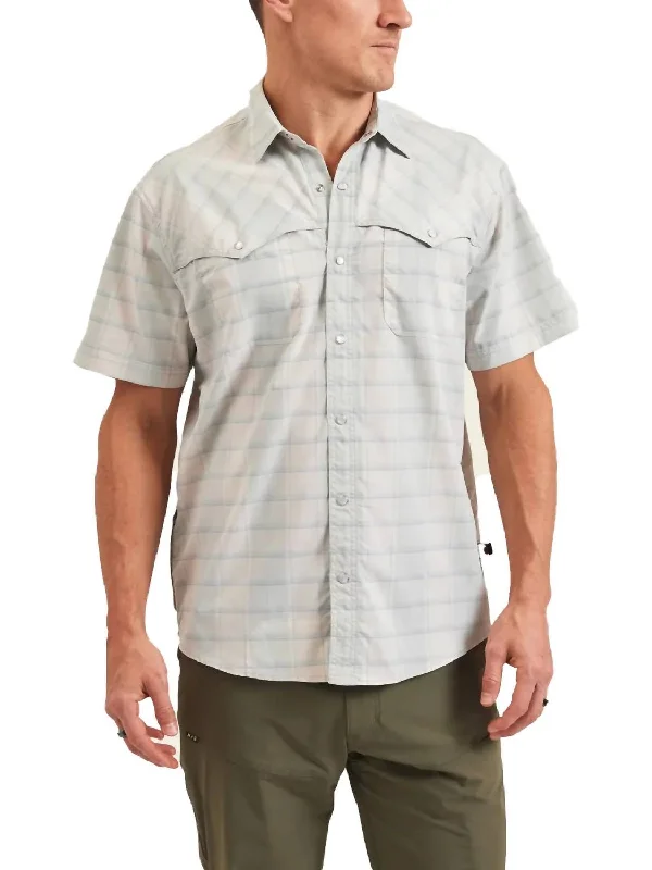 Price Buster Open Country Tech Shirt In Braden Plaid: Chalk