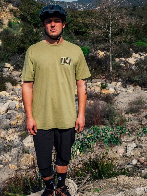 Crazy Savings Peripheral Tech Short Sleeve Tee - Vintage Green
